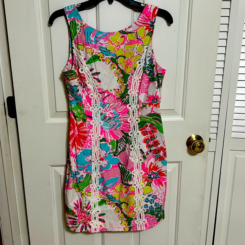 Lilly Pulitzer Target Nosey Posey size 10